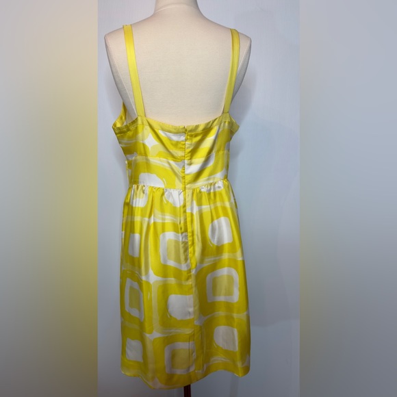 Banana Republic Dress 100% Silk Yellow And White - Picture 3 of 3